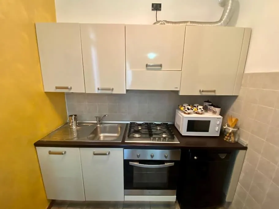 Intero Appartamento Parma - Con Sky Wi-Fi E Tv - Zona Fiera Roncopascolo 0*,  Italia